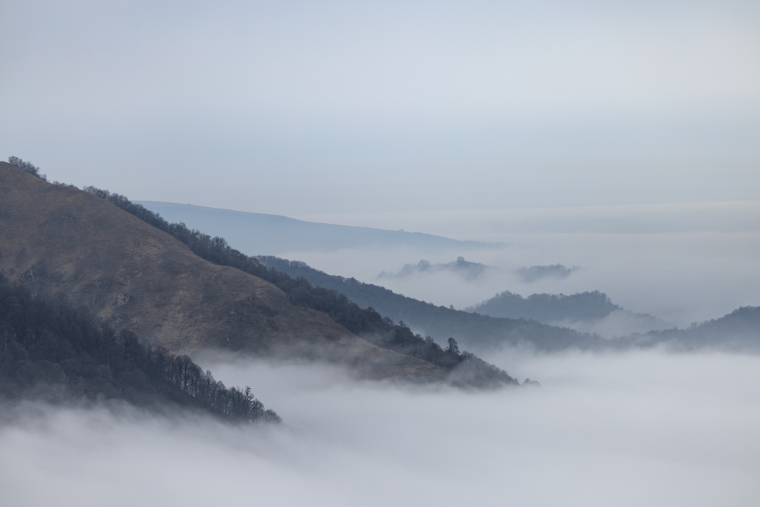 Северный Кавказ. Дорога на озеро Кезенойам